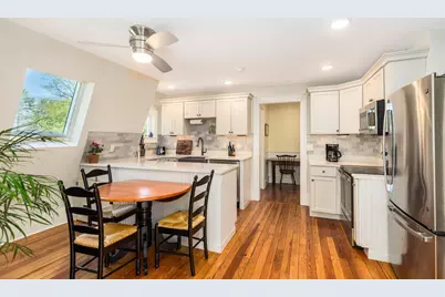 21 Fernald Avenue #B, York, ME 03909 - Photo 6