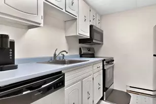 757 Main St, South Portland, ME 04106 - Photo 4