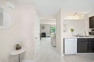 25 Lawrence St, Westbrook, ME 04092 - Photo 8