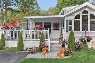 1 Seacoast Ln, Old Orchard Beach, ME 04064 - Photo 2
