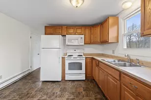 1127 Washington Ave, Portland, ME 04103 - Photo 10