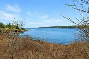 102 Sargent St, Winter Harbor, ME 04693 - Photo 2