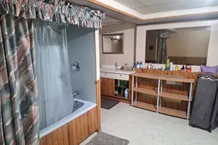 25 8th St, Auburn, ME 04210 - Photo 34