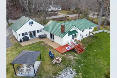 77 Meadow Road, Raymond, ME 04071 - Photo 2