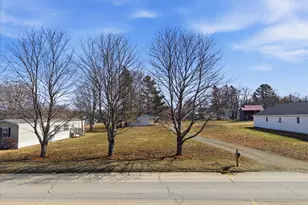 272 Main St, Corinth, ME 04427 - Photo 8