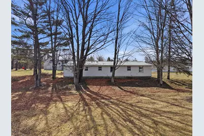 272 Main Street, Corinth, ME 04427 - Photo 4