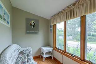 60 Waldo Ave, Rockland, ME 04841 - Photo 16