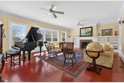 127 Foreside Road, Falmouth, ME 04105 - Photo 18