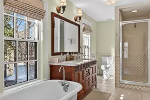 127 Foreside Rd, Falmouth, ME 04105 - Photo 38