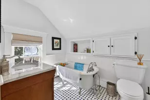 127 Foreside Rd, Falmouth, ME 04105 - Photo 56