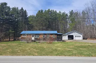 901 N Dexter Rd, Sangerville, ME 04479 - Photo 2