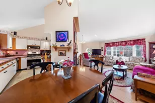 222 Washington St, Camden, ME 04843 - Photo 20