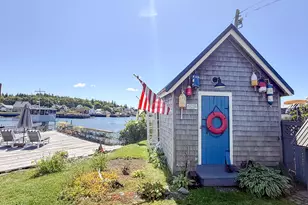 55 W Main St, Vinalhaven, ME 04863 - Photo 32