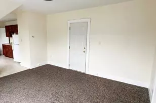 56 Wood St, Lewiston, ME 04240 - Photo 16