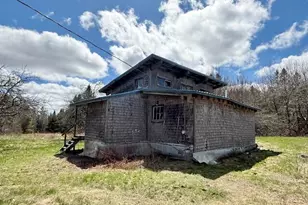 1122 Bucksmills Rd, Bucksport, ME 04416 - Photo 10