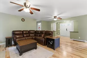13 Bowdoin Dr, Lewiston, ME 04240 - Photo 6