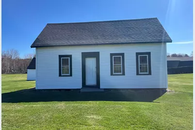 428 Mullen Road, Newport, ME 04953 - Photo 10