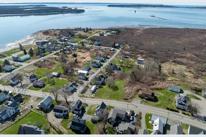 35 Washington Street, Lubec, ME 04652 - Photo 28