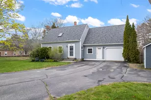 84 Bramblewood Dr, Portland, ME 04103 - Photo 2