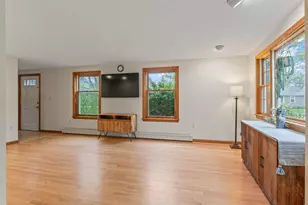 84 Bramblewood Dr, Portland, ME 04103 - Photo 4
