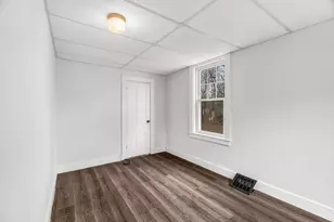 22 Parker St, Bangor, ME 04401 - Photo 32