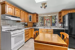 31 Northeast Rd, Waterboro, ME 04087 - Photo 12