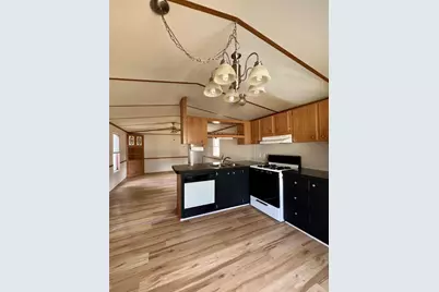 21 Holiday Lane, Standish, ME 04084 - Photo 8