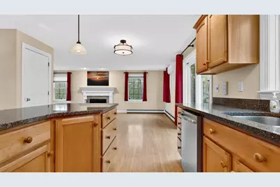 8 Landmark Road, Scarborough, ME 04074 - Photo 4