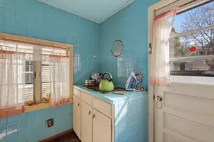 30 Dow St, Portland, ME 04102 - Photo 12