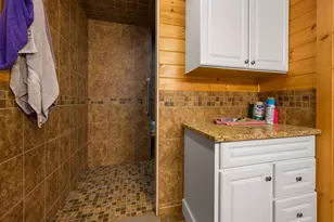 21 Goodwin St, Newport, ME 04953 - Photo 28