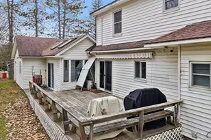 21 Goodwin St, Newport, ME 04953 - Photo 8