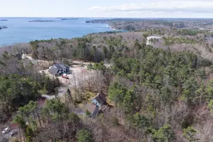 135 Fairwind Ln, Yarmouth, ME 04096 - Photo 46