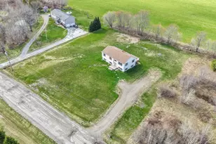 66 Bradbury Dr, Corinth, ME 04427 - Photo 6