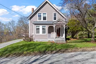 194 Oak Hill Rd, Auburn, ME 04210 - Photo 2