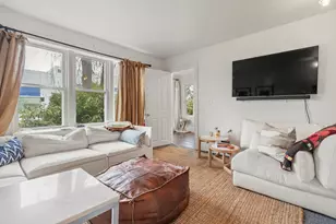 9 Pleasant St, Bath, ME 04530 - Photo 14