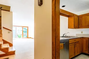 25 Main St, Rockland, ME 04841 - Photo 16