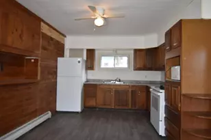 160 Washington St, Pittsfield, ME 04967 - Photo 4
