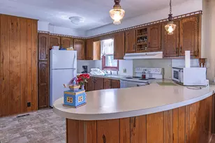 1 H St, Bangor, ME 04401 - Photo 16