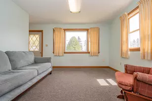 22 Midland St, Caribou, ME 04736 - Photo 2