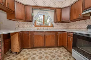 22 Midland St, Caribou, ME 04736 - Photo 14