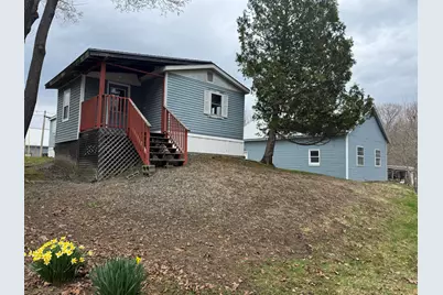 16 Pine Street, Dexter, ME 04930 - Photo 2