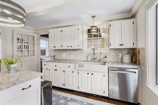445 Manktown Rd, Waldoboro, ME 04572 - Photo 8