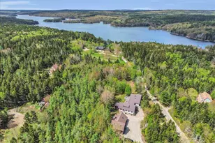 70 Ledgewood Ln, Blue Hill, ME 04614 - Photo 2