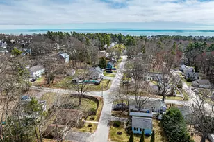 28 Cookman Ave, Old Orchard Beach, ME 04064 - Photo 14