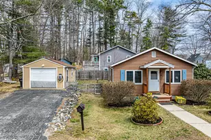 28 Cookman Ave, Old Orchard Beach, ME 04064 - Photo 2