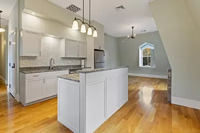 15 Middle Street #3, Hallowell, ME 04347 - Photo 4