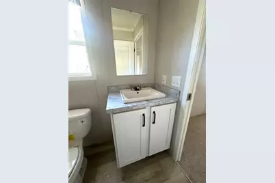 10 Burrill Street, Waterville, ME 04901 - Photo 18