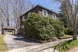 192 Harriet St, South Portland, ME 04106 - Photo 32