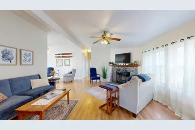 23 Little Cobbossee Avenue, Winthrop, ME 04364 - Photo 4