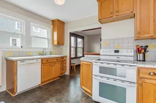 62 Elsmere Ave, South Portland, ME 04106 - Photo 16